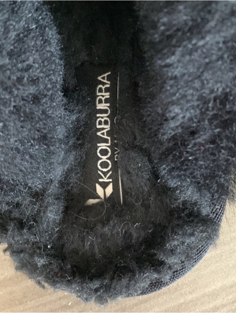 NWOT Koolaburra Black Shearling Clog Slippers - Picture 7 of 9